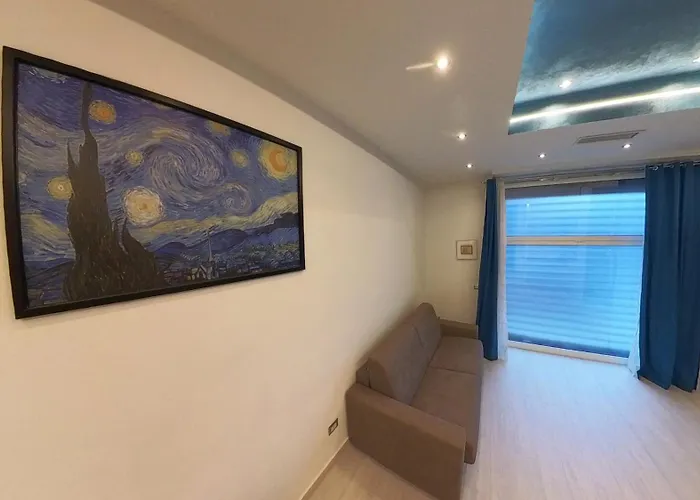 N&Ghomesweethome Van Gogh Elegante E Confortevole Casa Vacanze