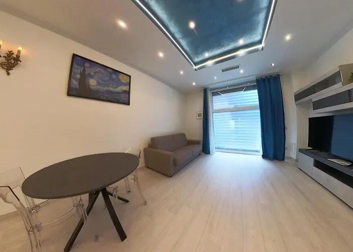 N&Ghomesweethome Van Gogh Elegante E Confortevole Casa Vacanze